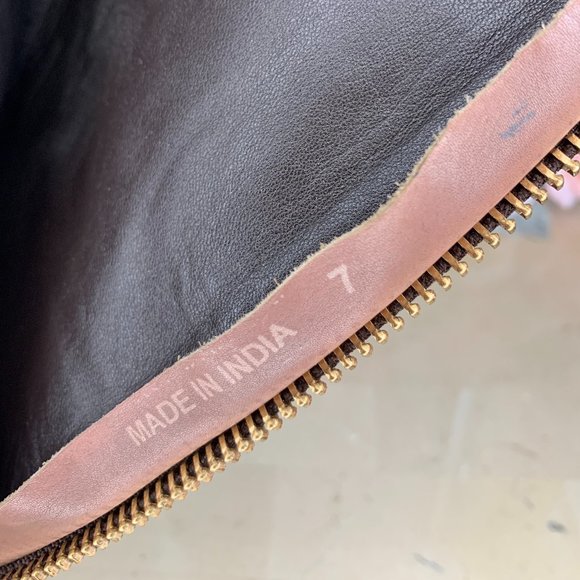 NWOT Leather Boots size 7 - Picture 10 of 12